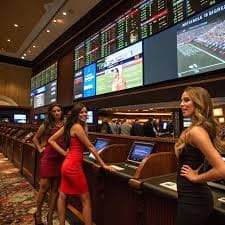 Peragaan permainan live casino dengan dealer profesional yang memberikan pengalaman kasino langsung.